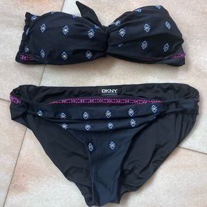 DKNY Bikini Bathing Suit w embroidered design strapless Top Size S Bottom Size M